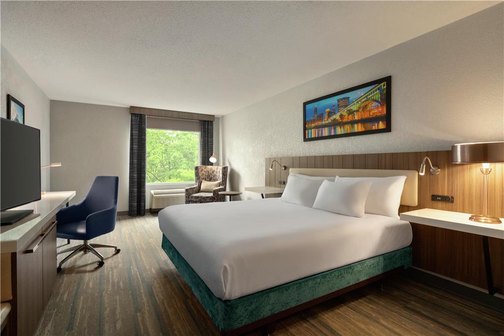 Hilton Garden Inn Cleveland Airport — photo 3