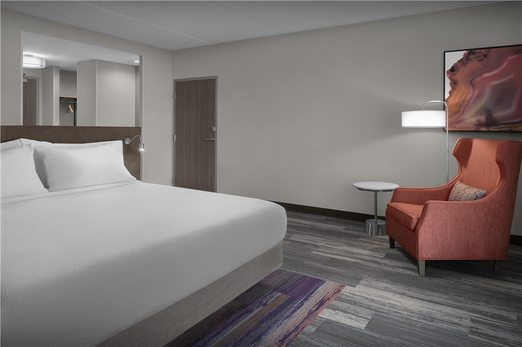 Hilton Garden Inn Charlotte Waverly — photo 3