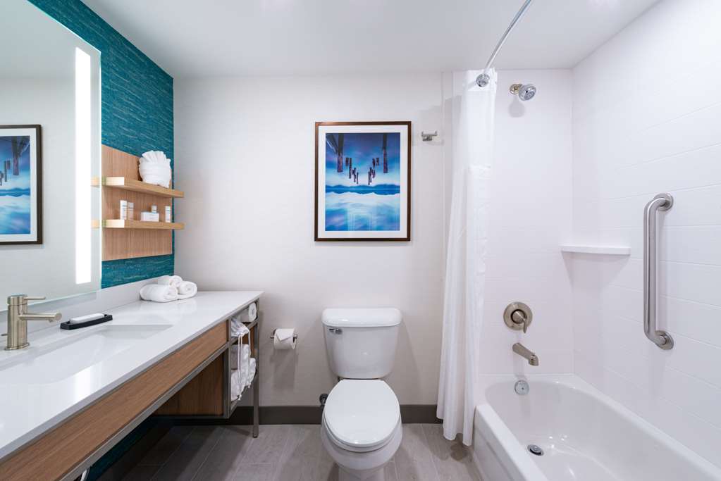 Hilton Garden Inn Seattle/Lynnwood — photo 5