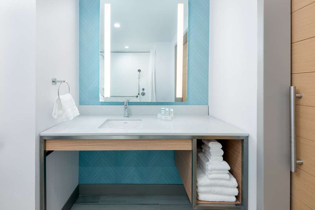 Hilton Garden Inn Panama City Airport — photo 5