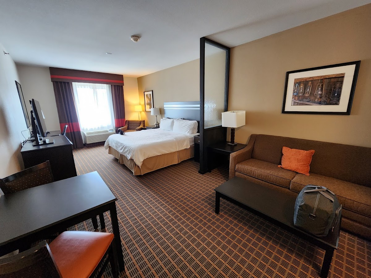 Holiday Inn Express & Suites Golden - Denver Area, an IHG Hotel — photo 3