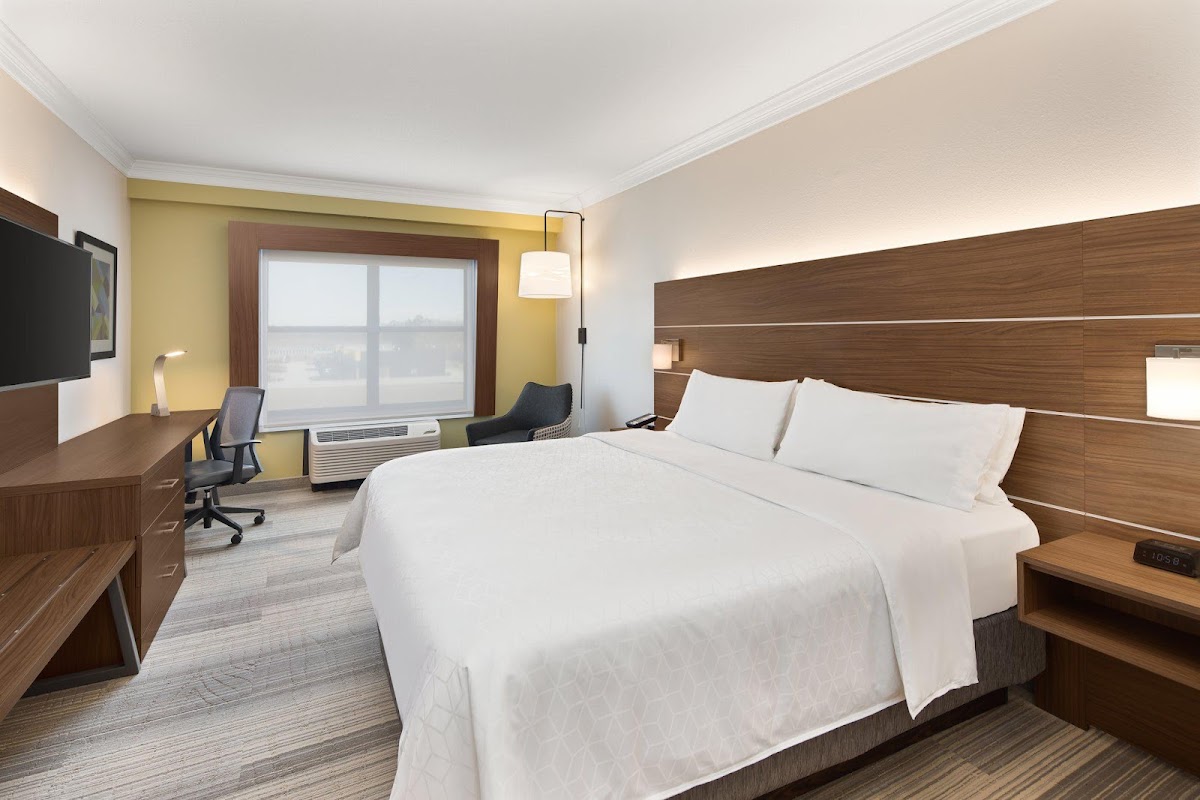 Holiday Inn Express & Suites Byron by IHG — photo 3