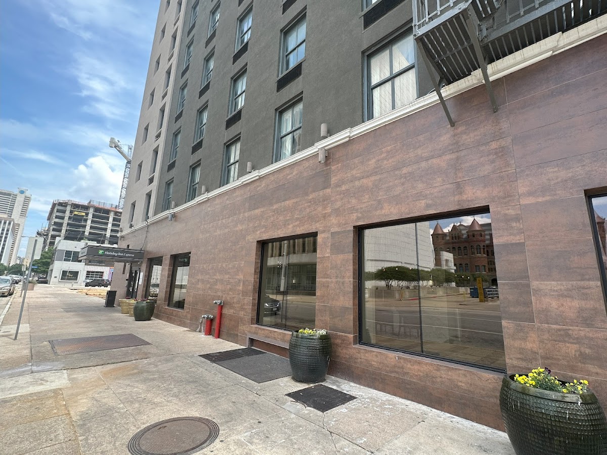 Holiday Inn Express Dallas Downtown — photo 1