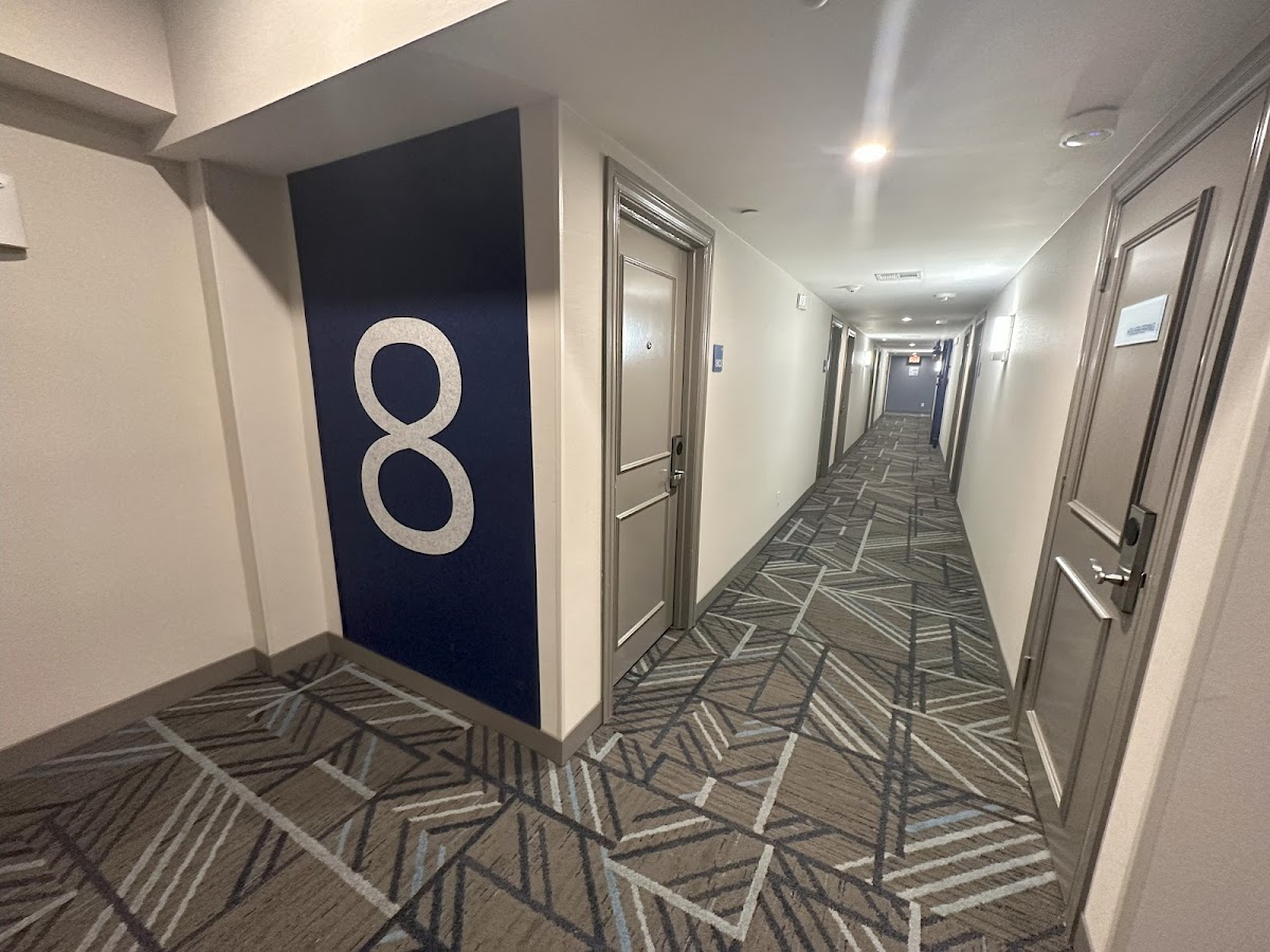 Holiday Inn Express Dallas Downtown — photo 5