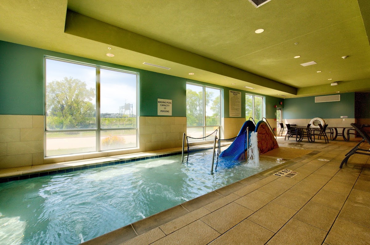 Holiday Inn Express & Suites Onalaska - La Crosse, an IHG Hotel — photo 4