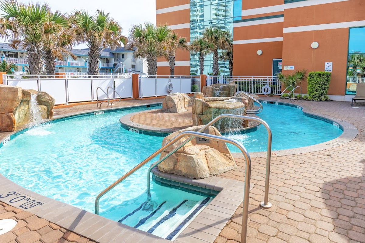 Holiday Inn & Suites Virginia Beach - North Beach by IHG — photo 4