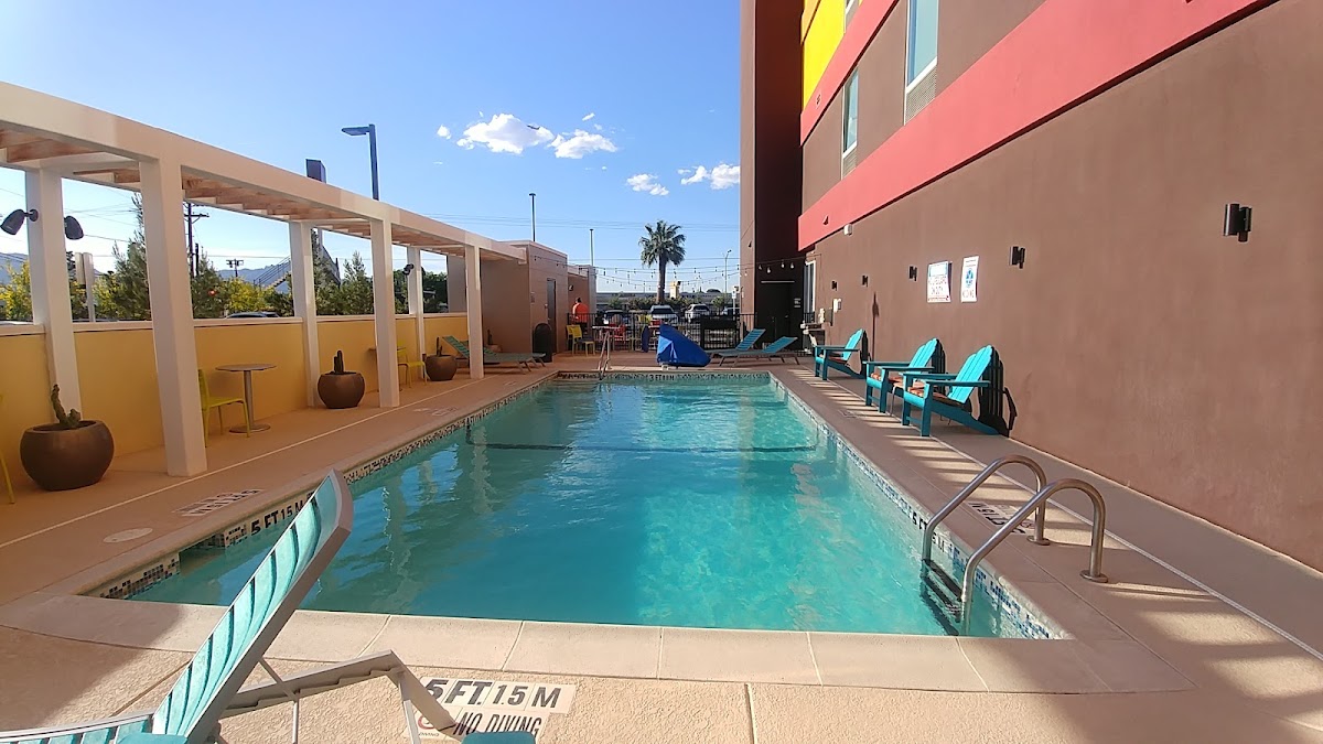 Home2 Suites By Hilton El Paso Airport — photo 4