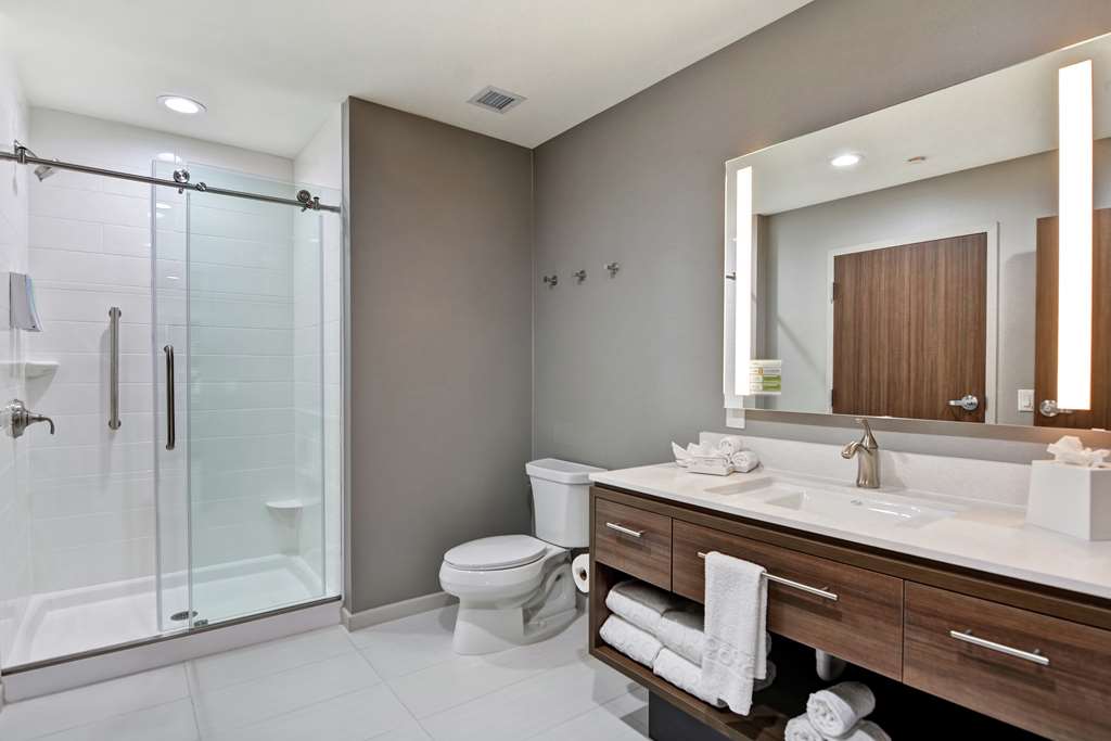 Home2 Suites by Hilton Bedford DFW West — photo 5