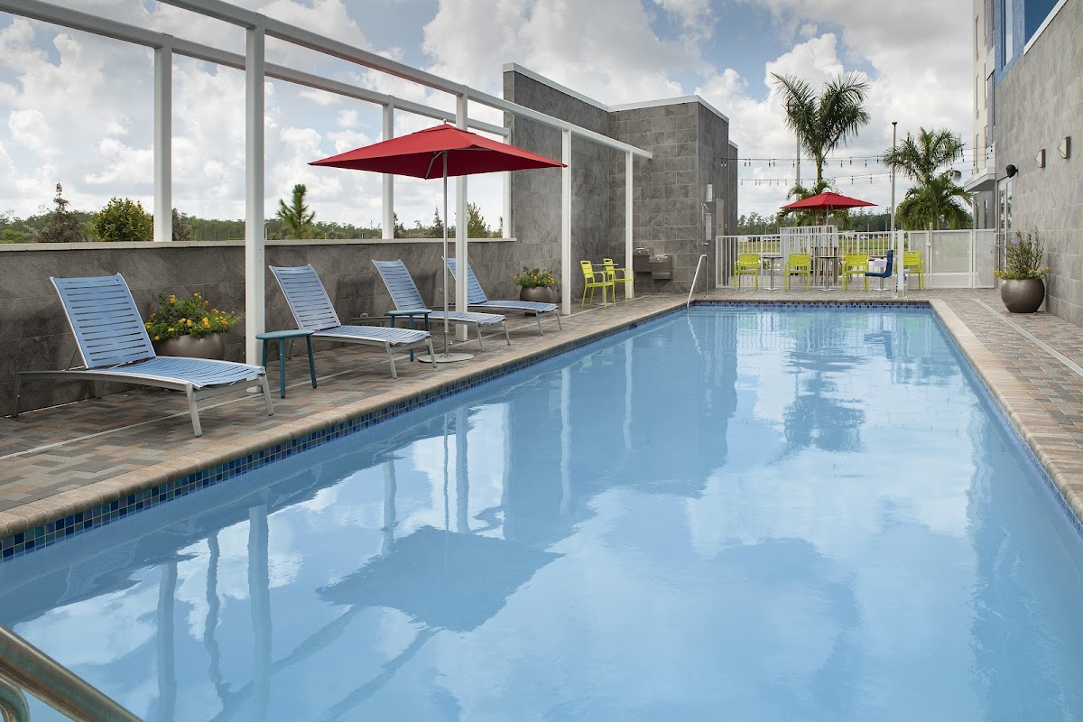 Home2 Suites by Hilton Fort Myers Airport — photo 4