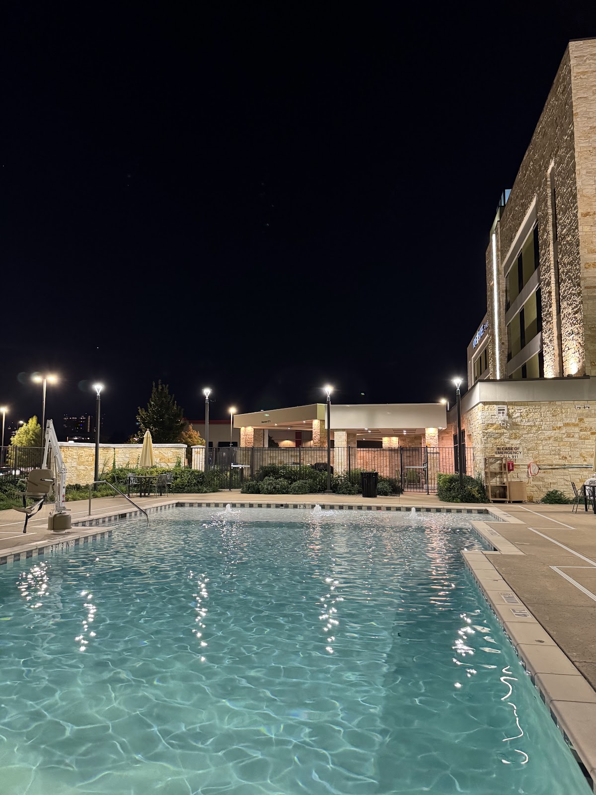 Home2 Suites by Hilton Plano Legacy West — photo 4