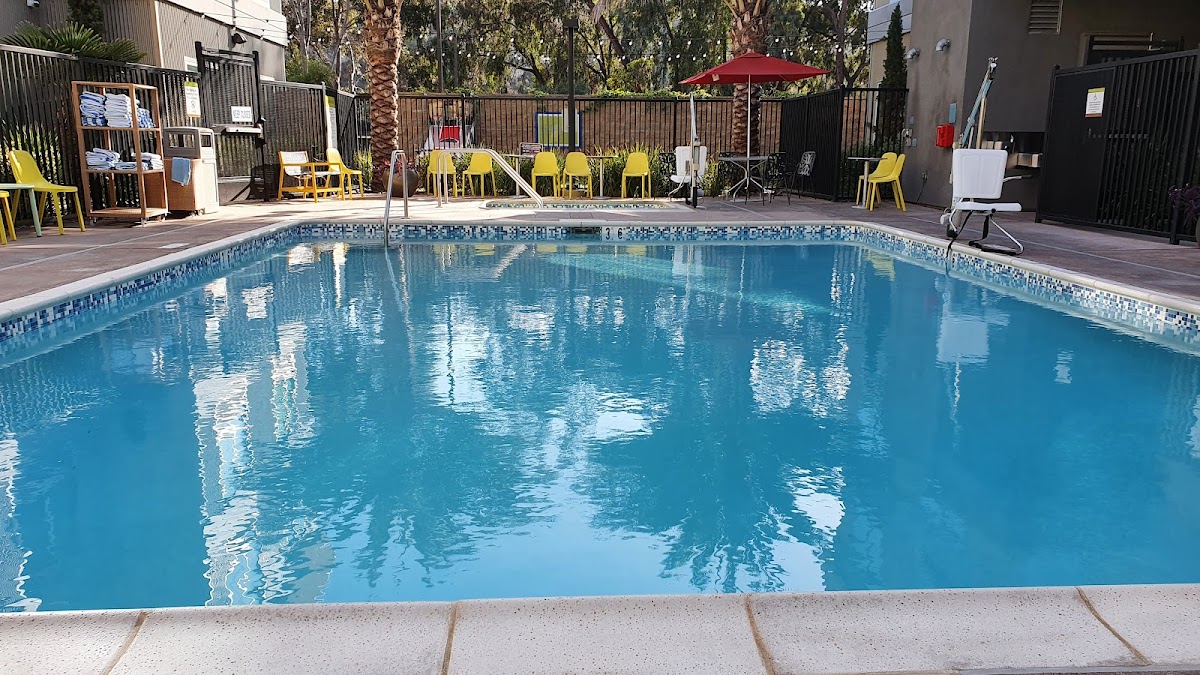 Home2 Suites by Hilton Carlsbad — photo 4
