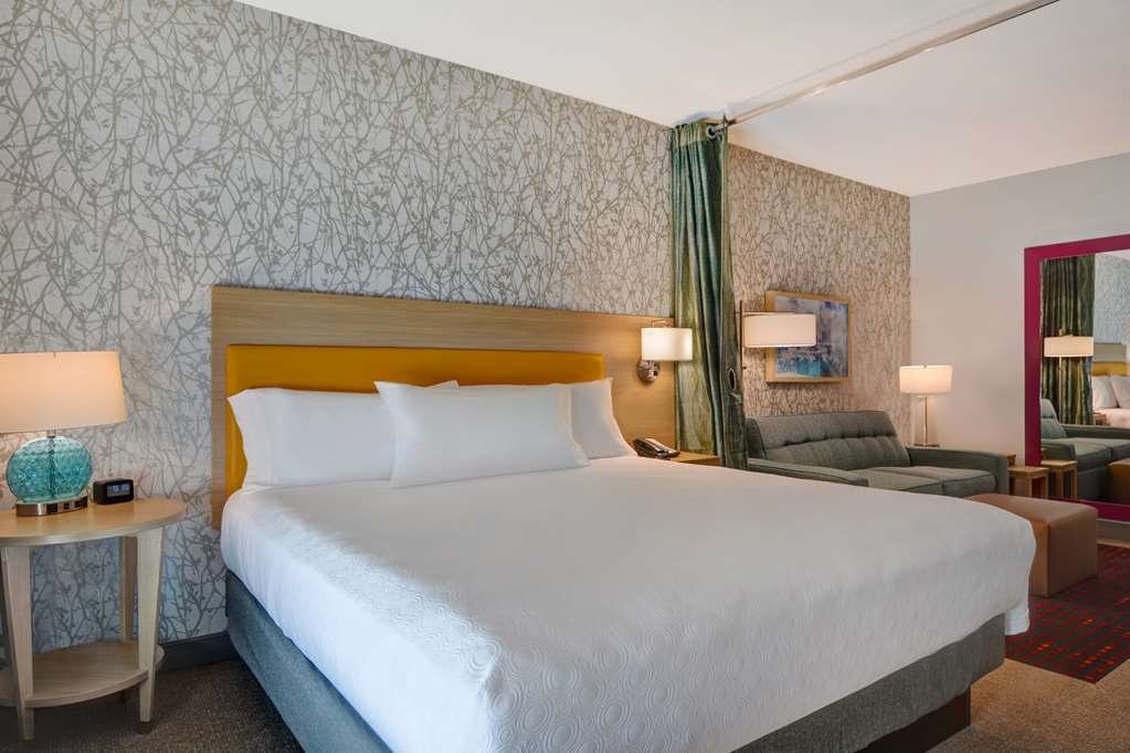 Home2 Suites by Hilton Sarasota I-75 Bee Ridge — photo 3