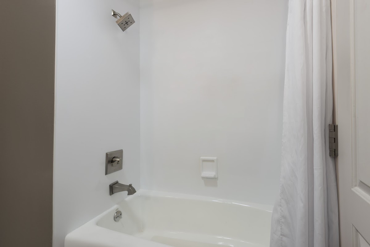 Hotel 1550 - SFO Airport — photo 4