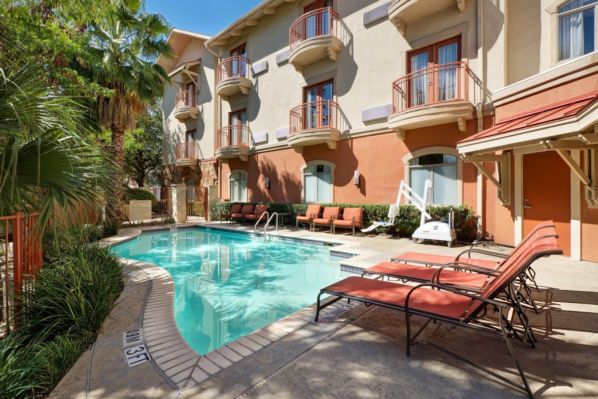 Hotel Indigo San Antonio-Riverwalk by IHG — photo 1