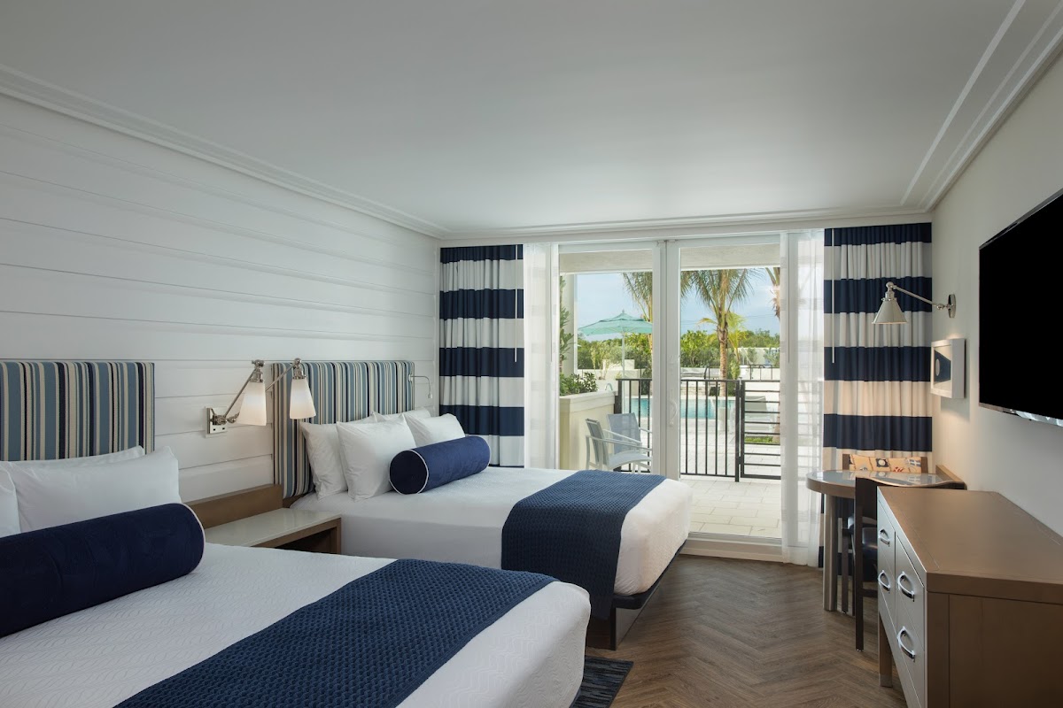Hutchinson Shores Resort & Spa — photo 3