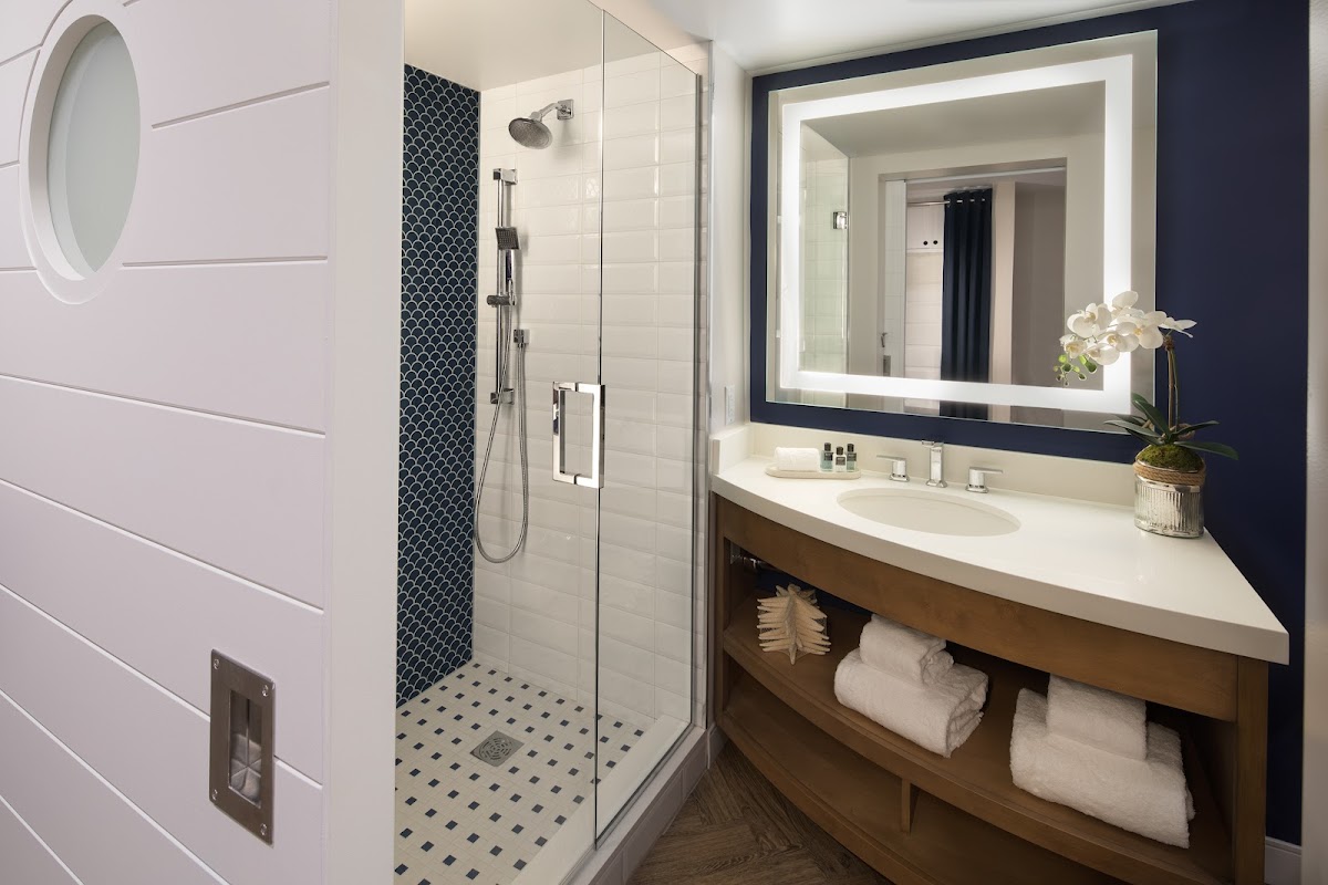 Hutchinson Shores Resort & Spa — photo 5