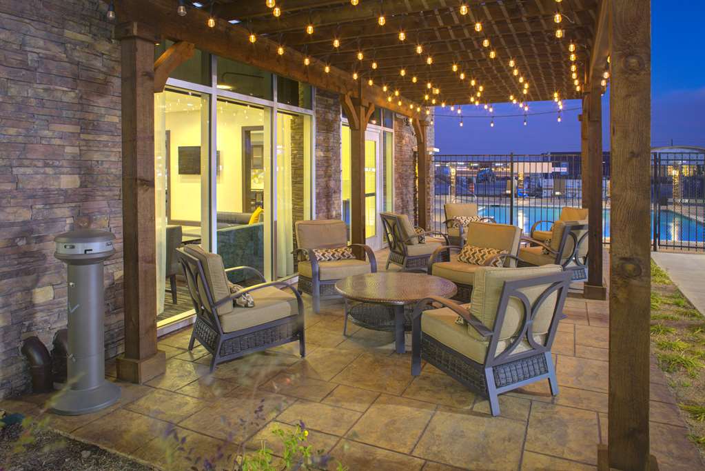 Hyatt Place Dallas/The Colony — photo 1