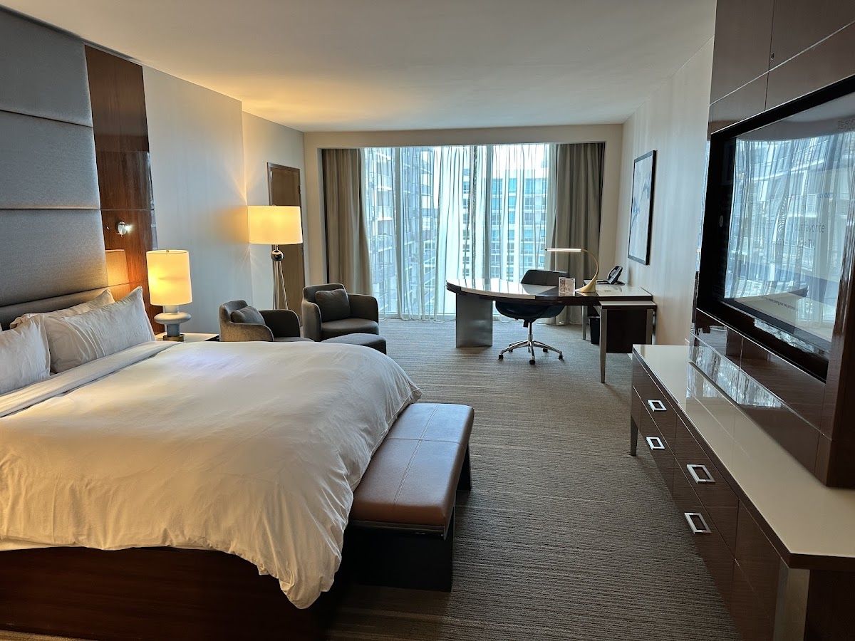 JW Marriott Marquis Miami — photo 3