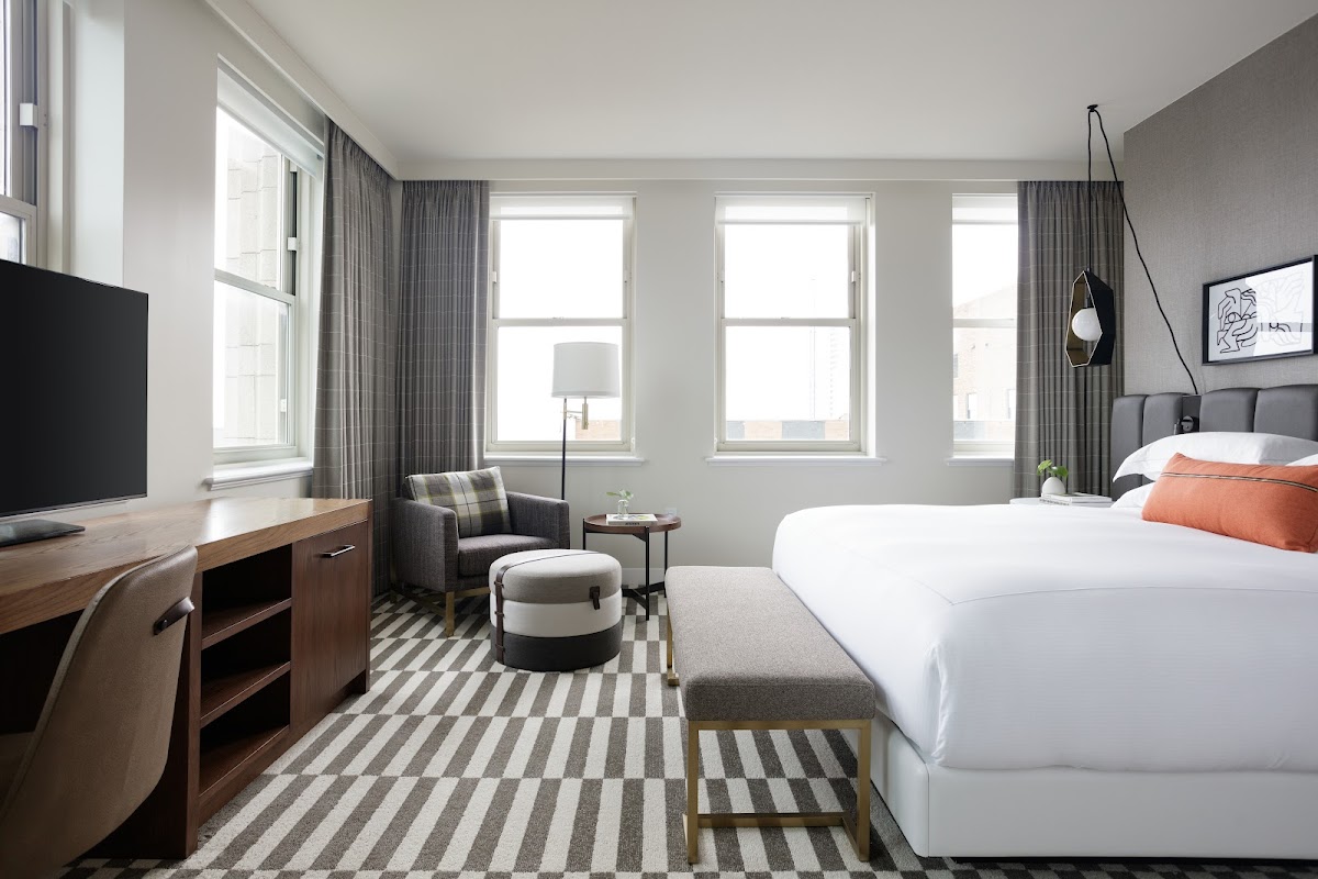 Kimpton Harper Hotel — photo 3