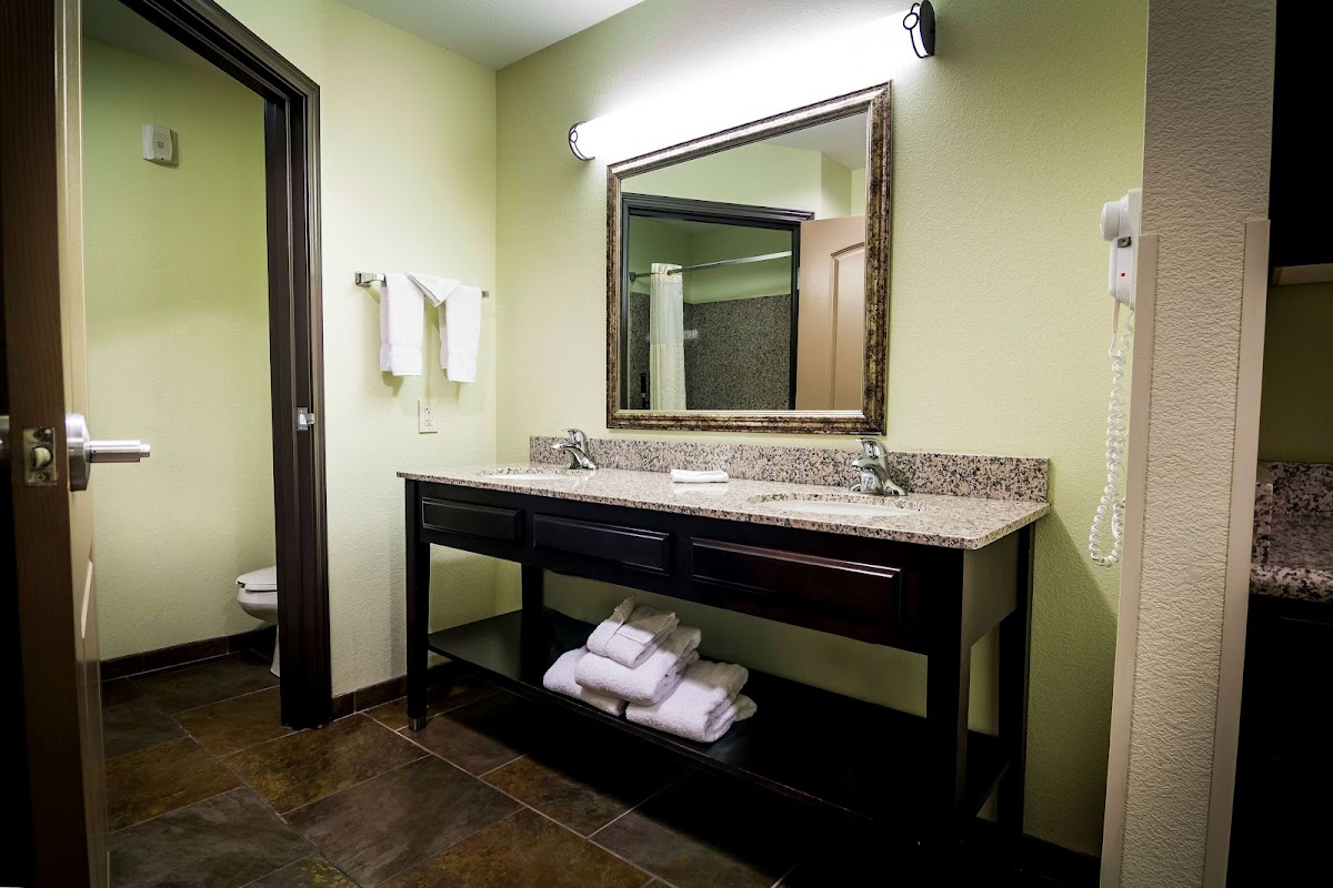 La Quinta Inn & Suites by Wyndham Las Vegas Airport South — photo 5