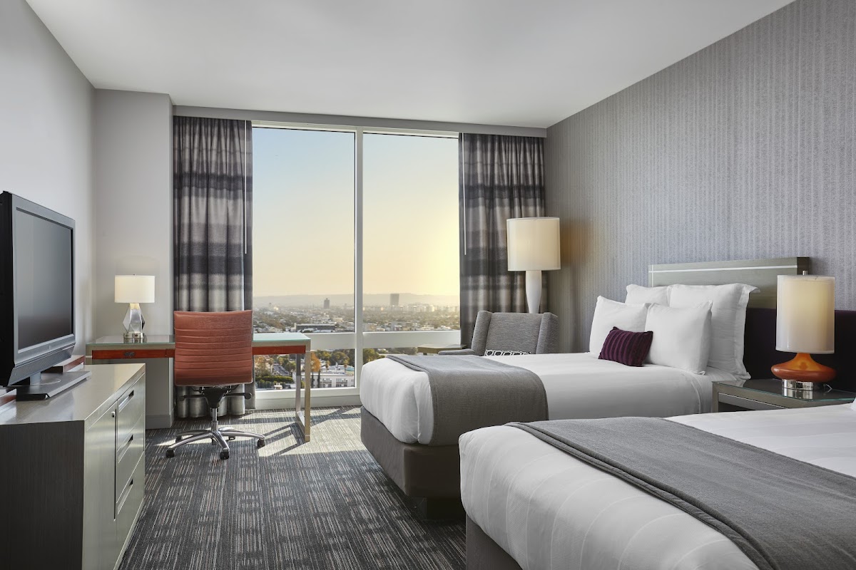 Loews Hollywood Hotel — photo 3