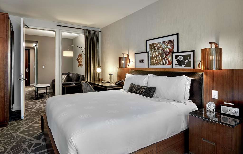 LondonHouse Chicago, Curio Collection by Hilton — photo 3