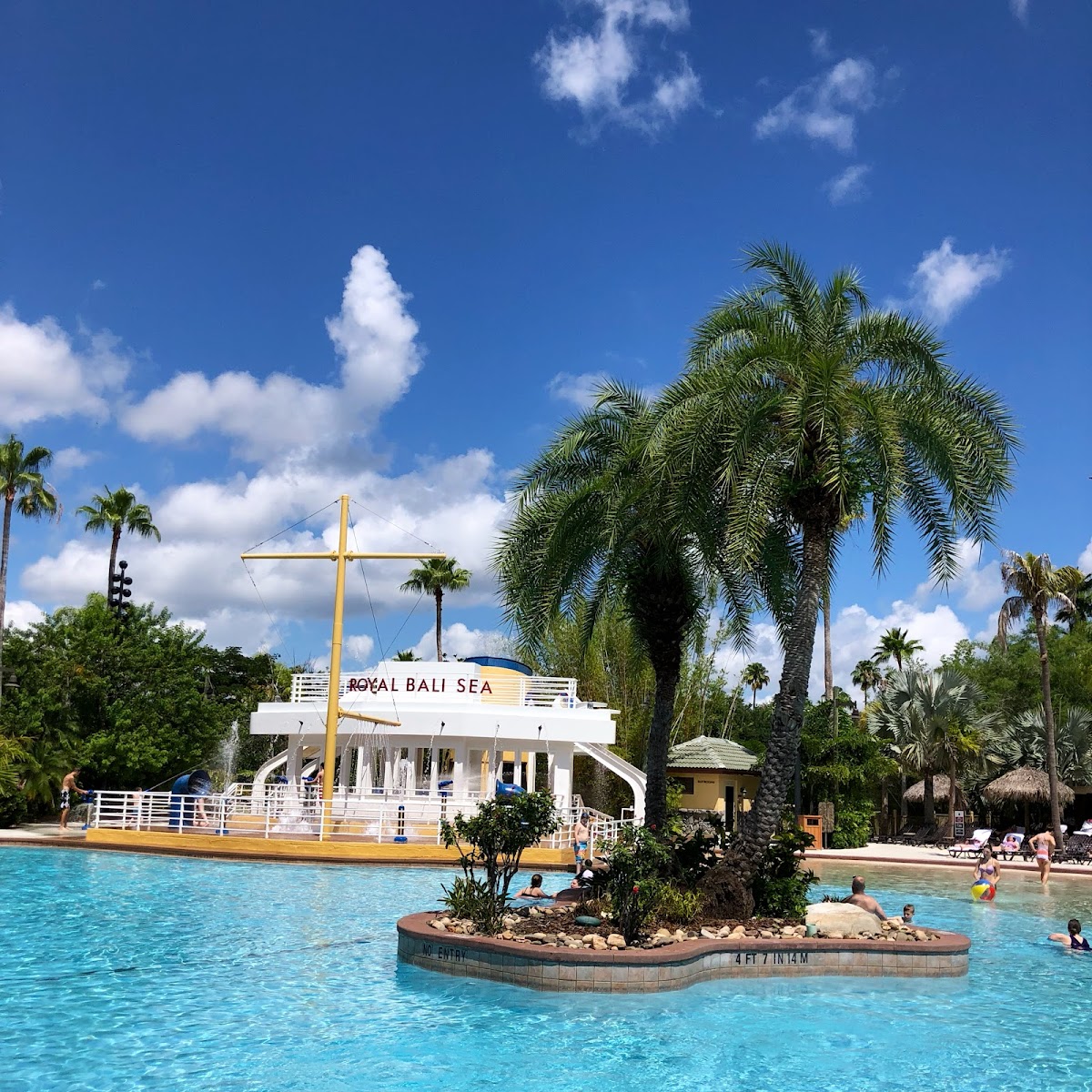 Loews Royal Pacific Resort at Universal Orlando — photo 4