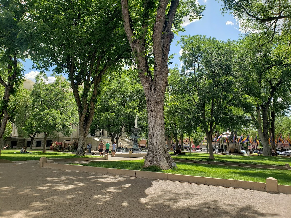 Courthouse Plaza — photo 3