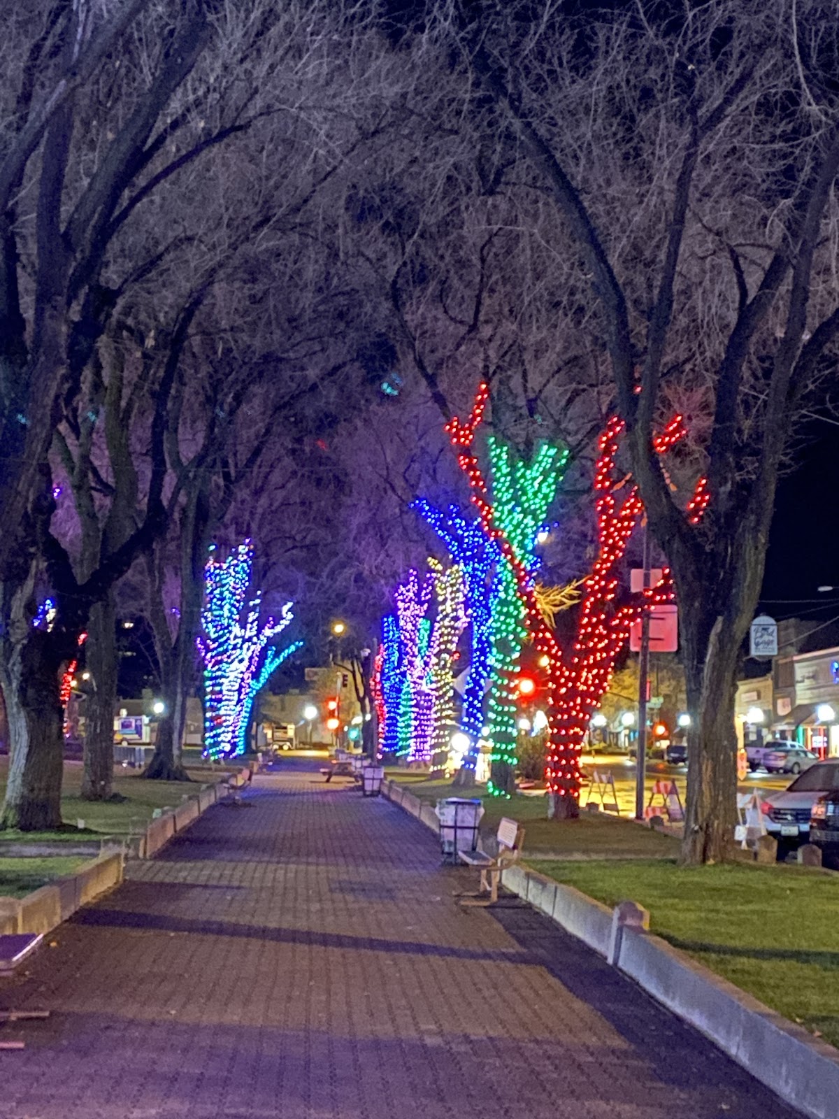 Courthouse Plaza — photo 4