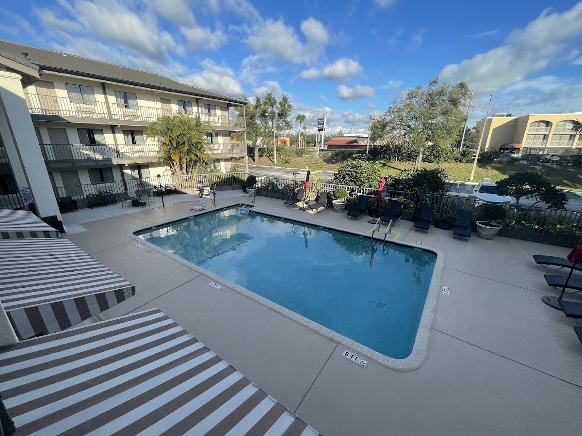 Quality Inn & Suites By the Parks — photo 4