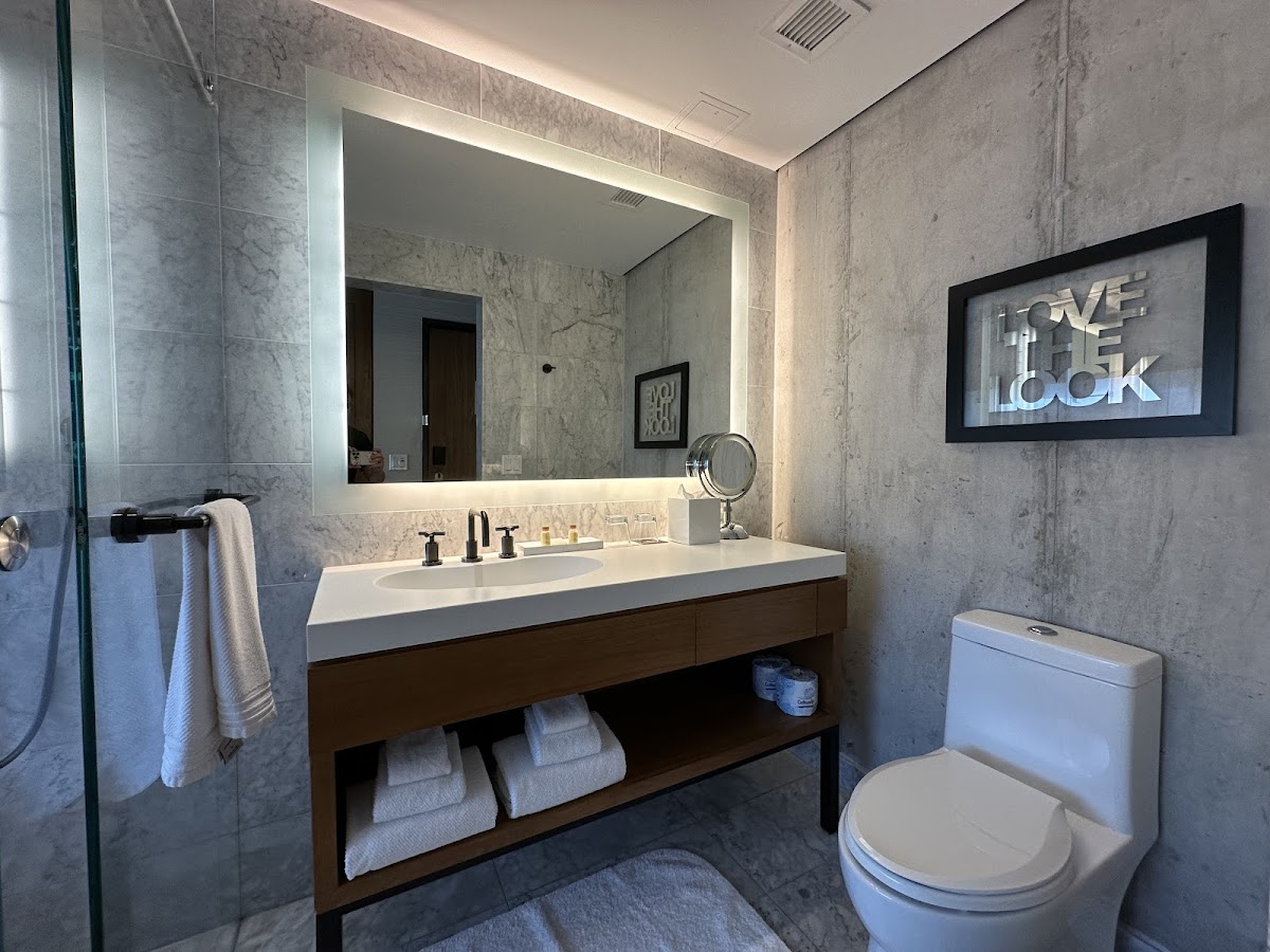 Renaissance New York Midtown Hotel — photo 4
