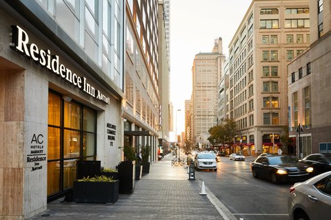Residence Inn by Marriott Dallas Downtown — photo 1