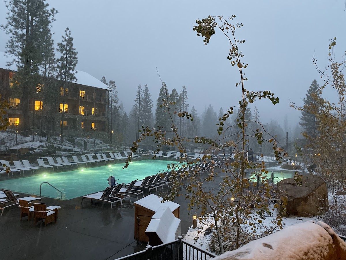 Rush Creek Lodge and Spa at Yosemite — photo 4