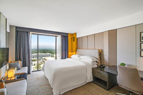 Sheraton Universal Hotel — photo 3