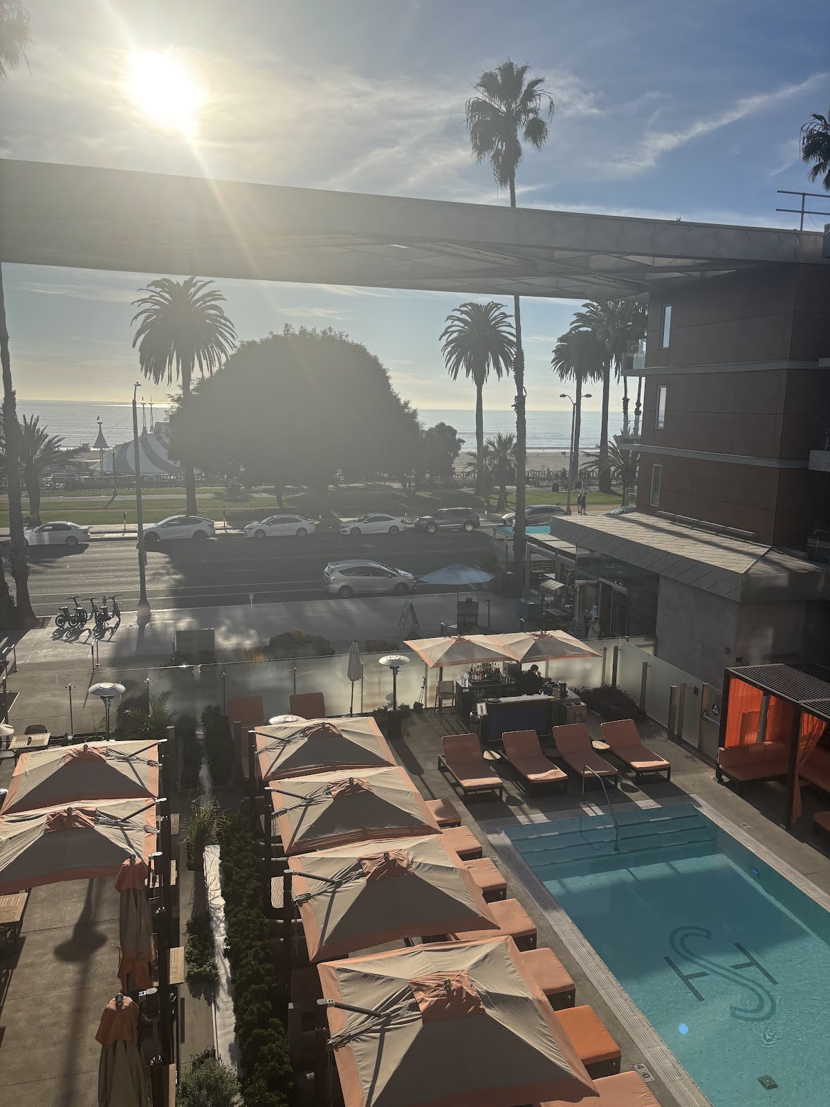 Shore Hotel — photo 4