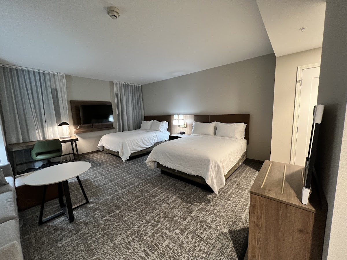 Staybridge Suites Cincinnati East - Milford, an IHG Hotel — photo 3