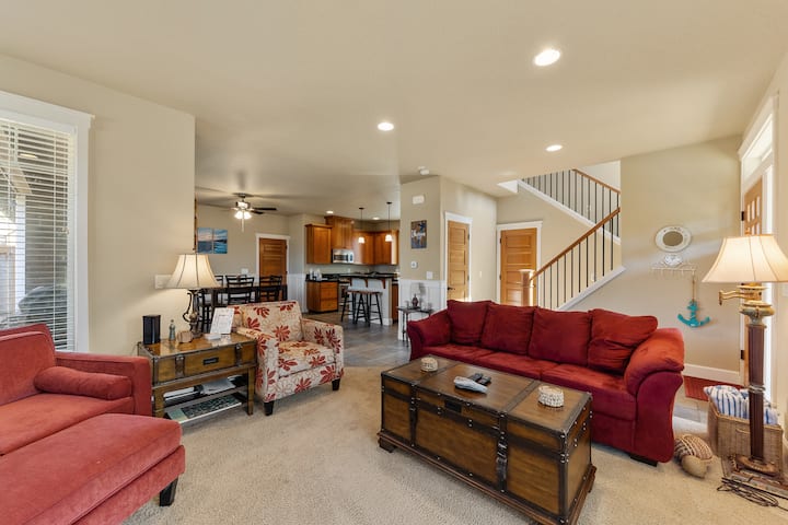 Home in Pacific City