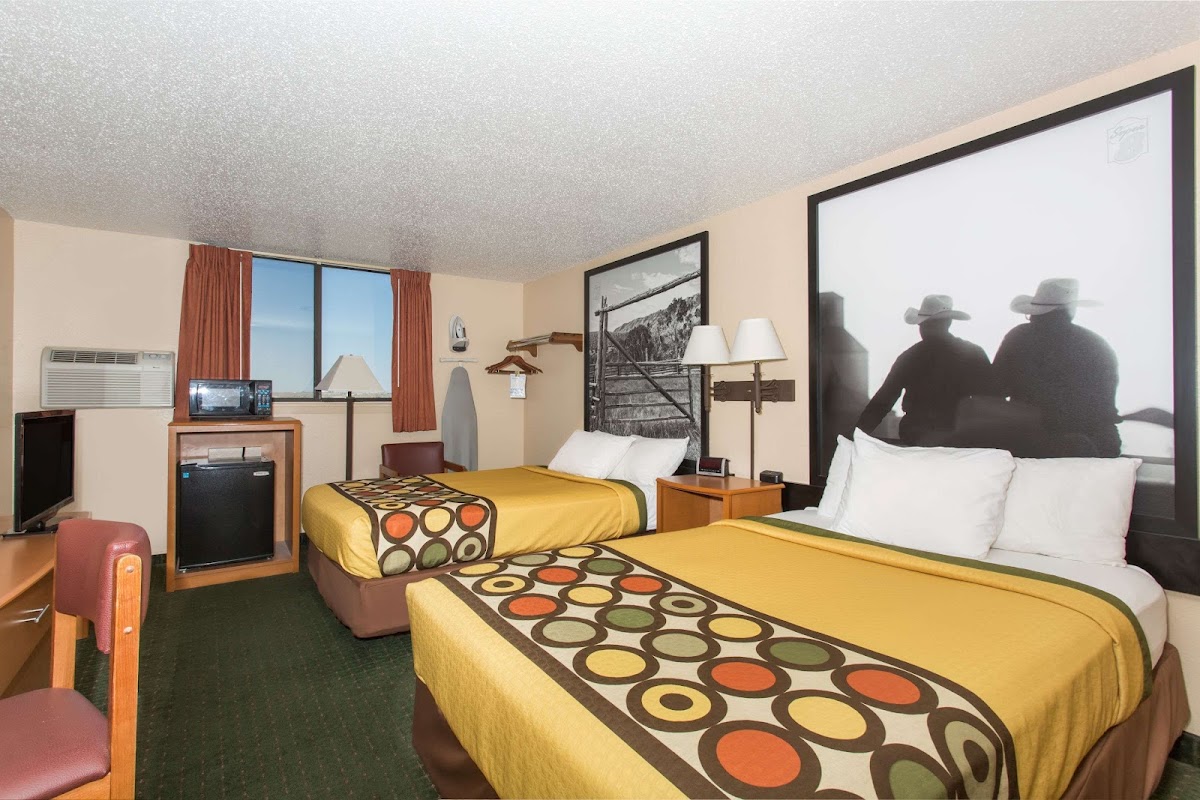 Super 8 by Wyndham Casper West by the River — photo 3