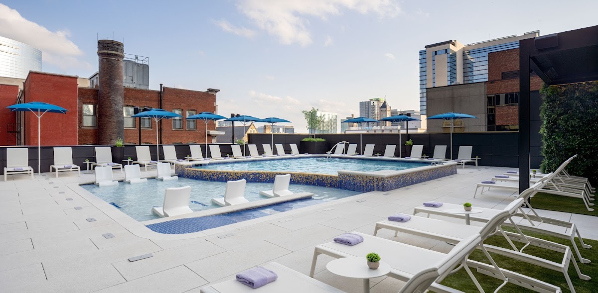 Tempo by Hilton Nashville Downtown — photo 1