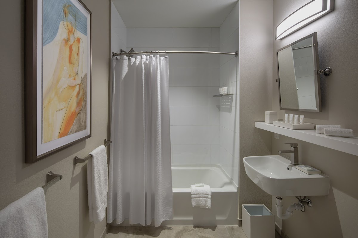 Art House Hotel & Suites — photo 4