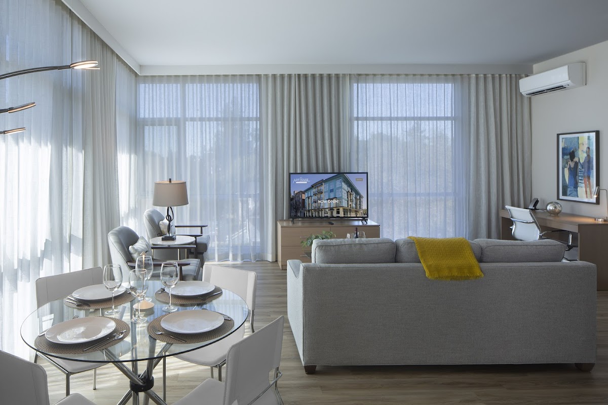 Art House Hotel & Suites — photo 5