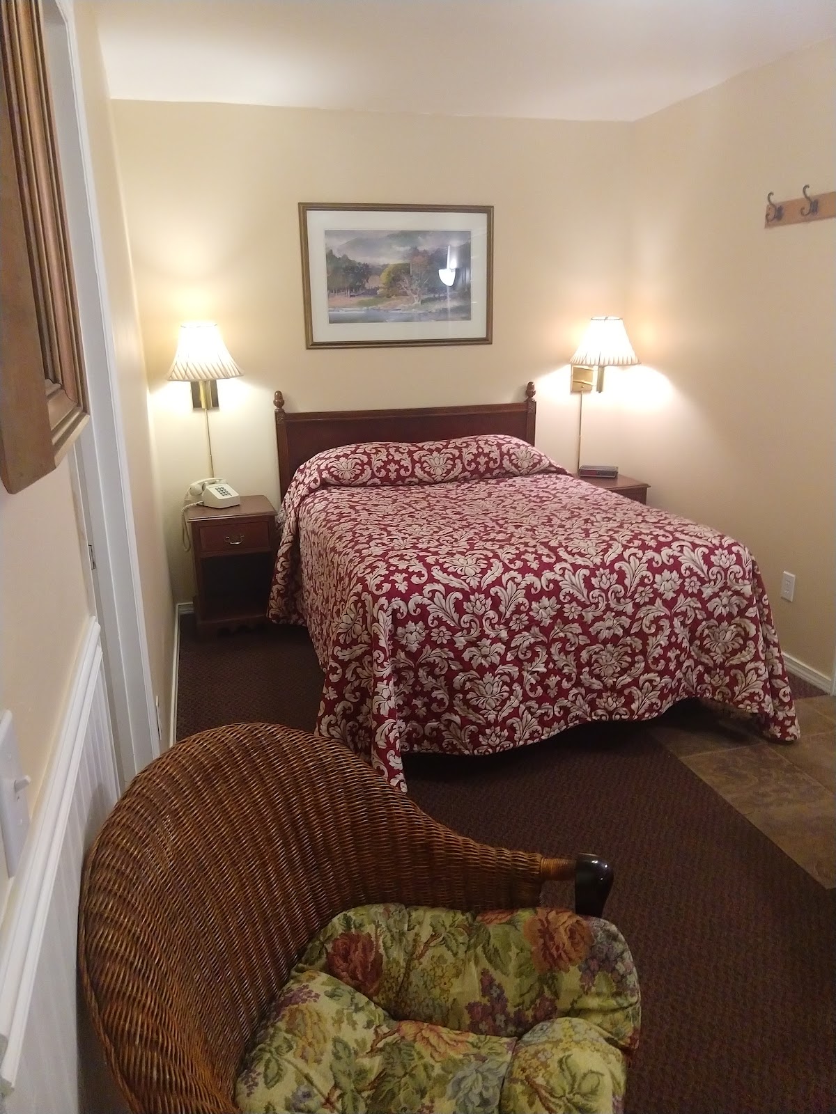 Aster Inn — photo 3