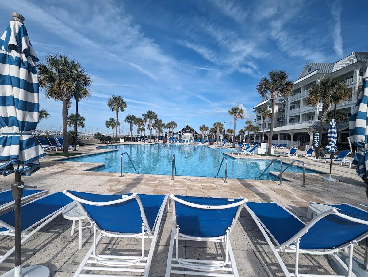 The Beach Club at Charleston Harbor Resort and Marina — photo 4