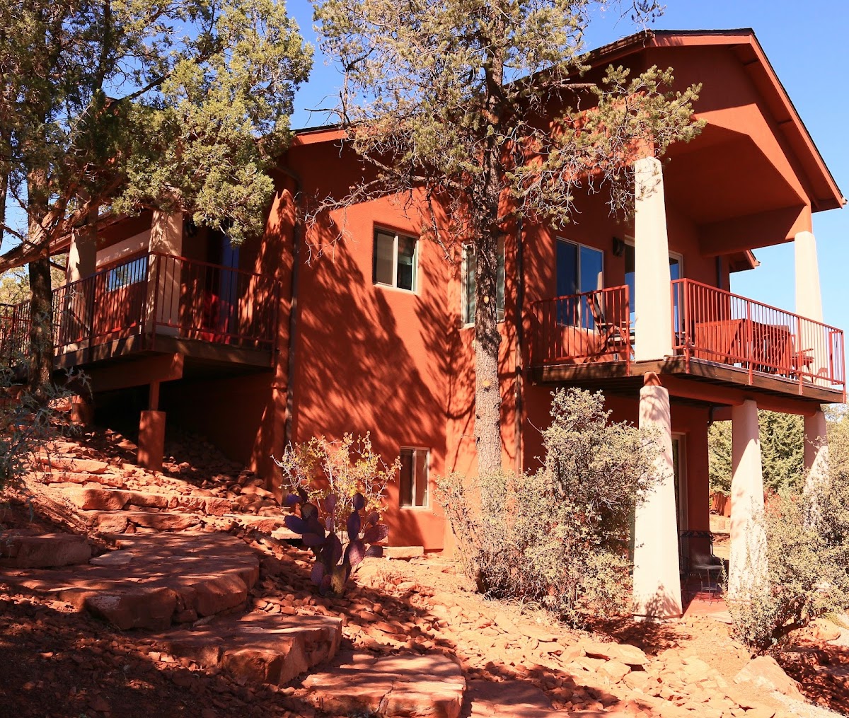 Sedona Cathedral Hideaway B&B & Spa — photo 5