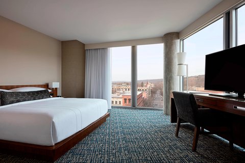 Ithaca Marriott Downtown on the Commons — photo 3