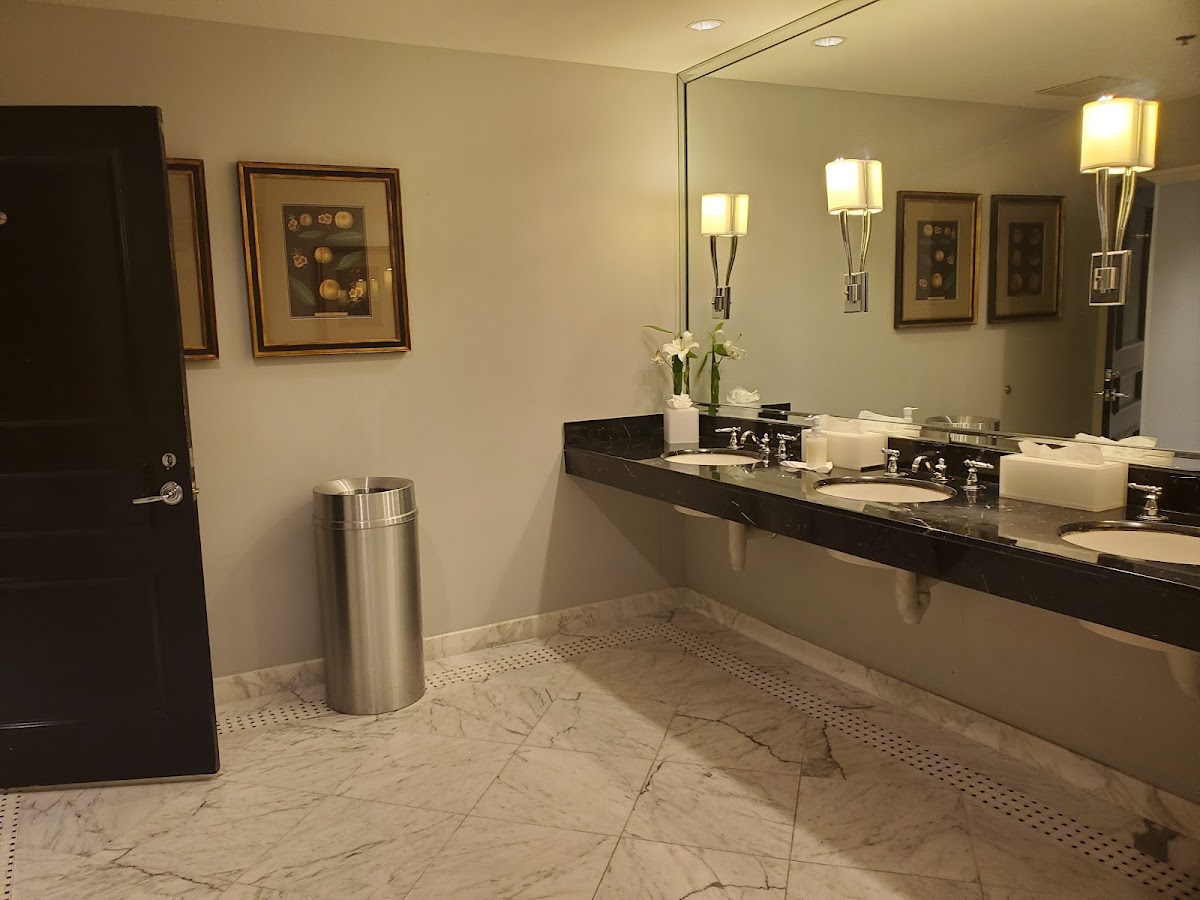 The Tremont House, Galveston, a Tribute Portfolio Hotel — photo 5