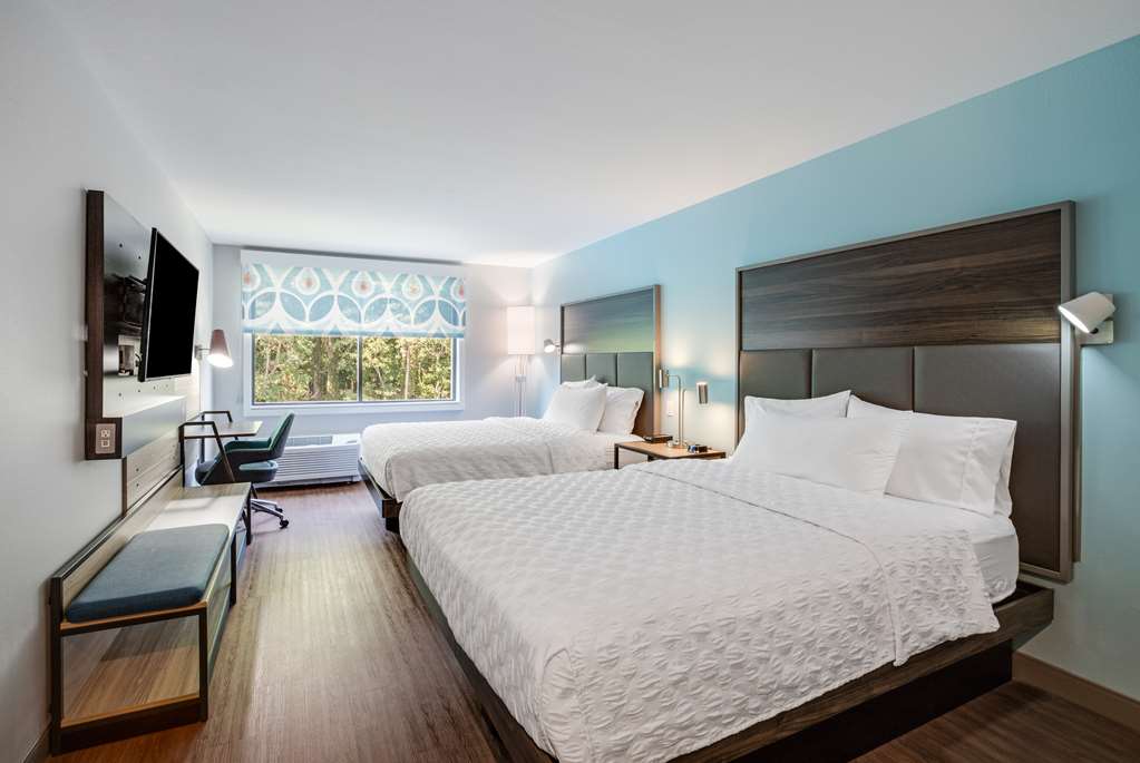 Tru by Hilton Saint Joseph — photo 3
