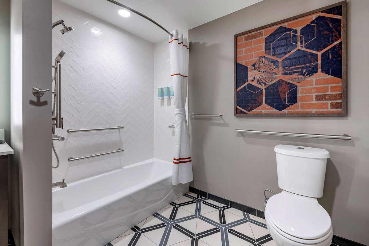 Vīb Hotel by Best Western Denver RiNo — photo 4