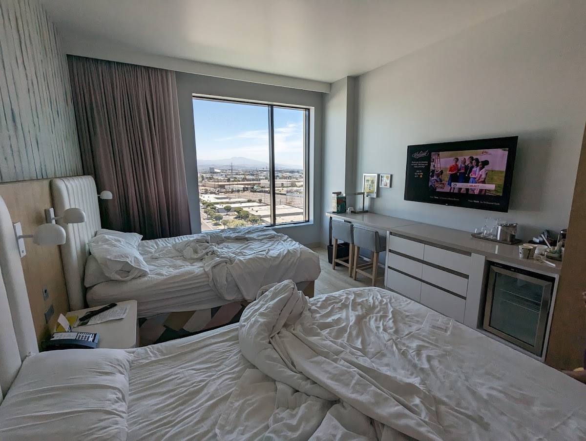 The Viv Hotel, Anaheim, a Tribute Portfolio Hotel — photo 3