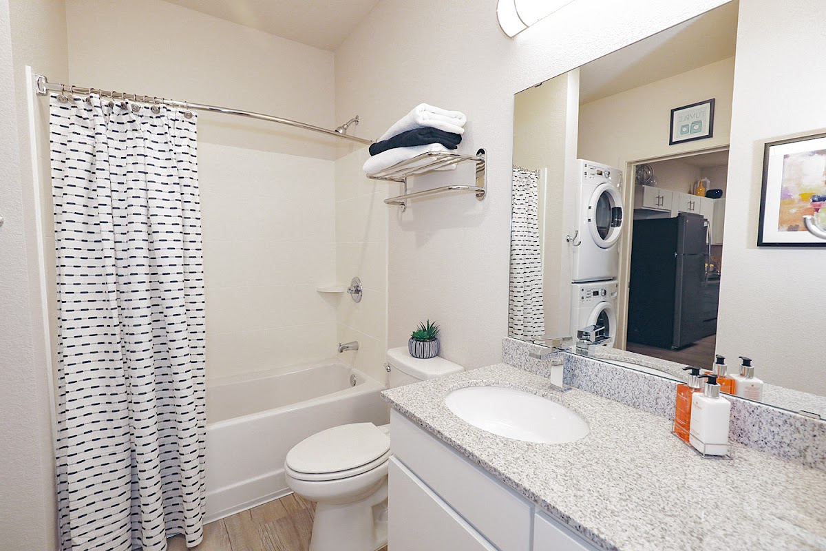 WaterWalk Extended Stay Kansas City - Overland Pk — photo 4